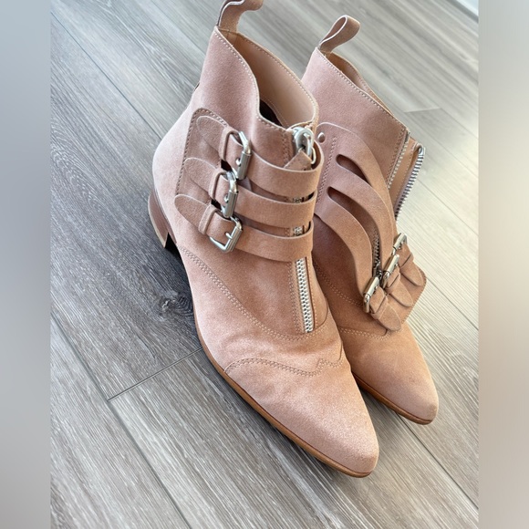 Tabitha Simmson boots - Picture 6 of 9